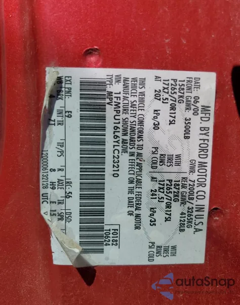 2000 Ford Expedition Xlt z USA, uszkodzony, nr VIN 1FMPU16L6YLC23210